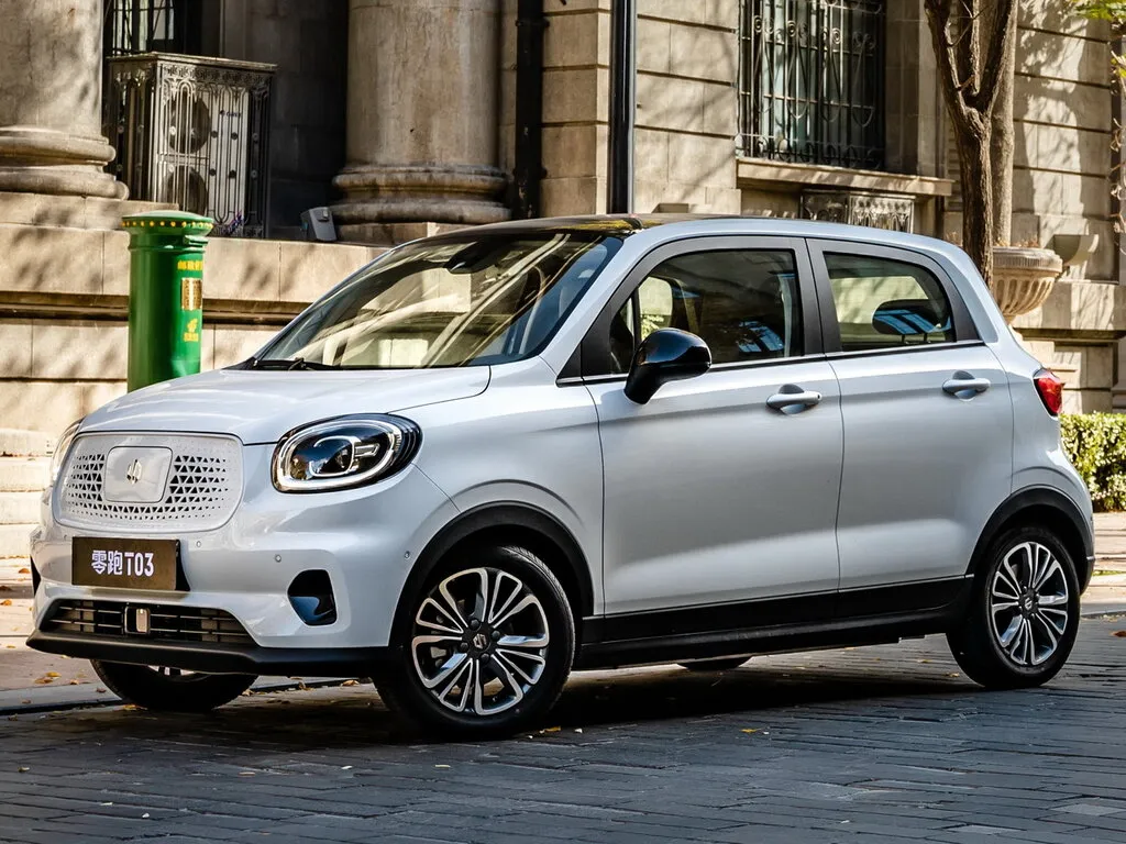 Leapmotor T03 2020, хэтчбек 5 дв., 1 поколение (05.2020 - н.в.)