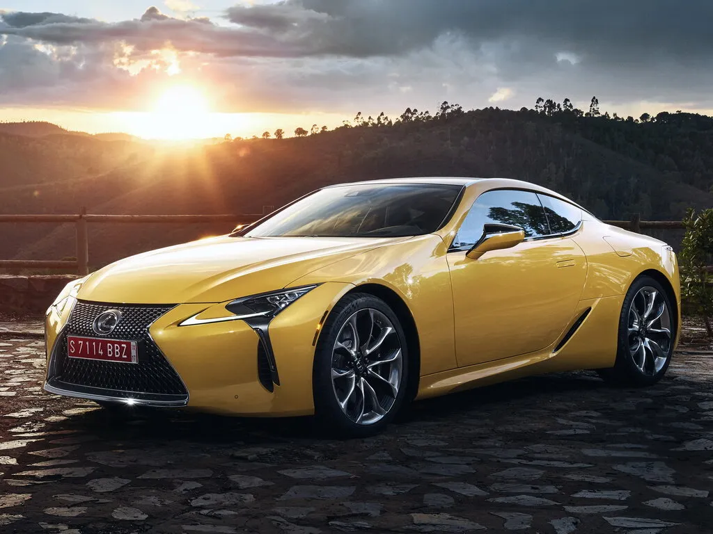 Lexus LC500 2016, купе, 1 поколение (01.2016 - н.в.)