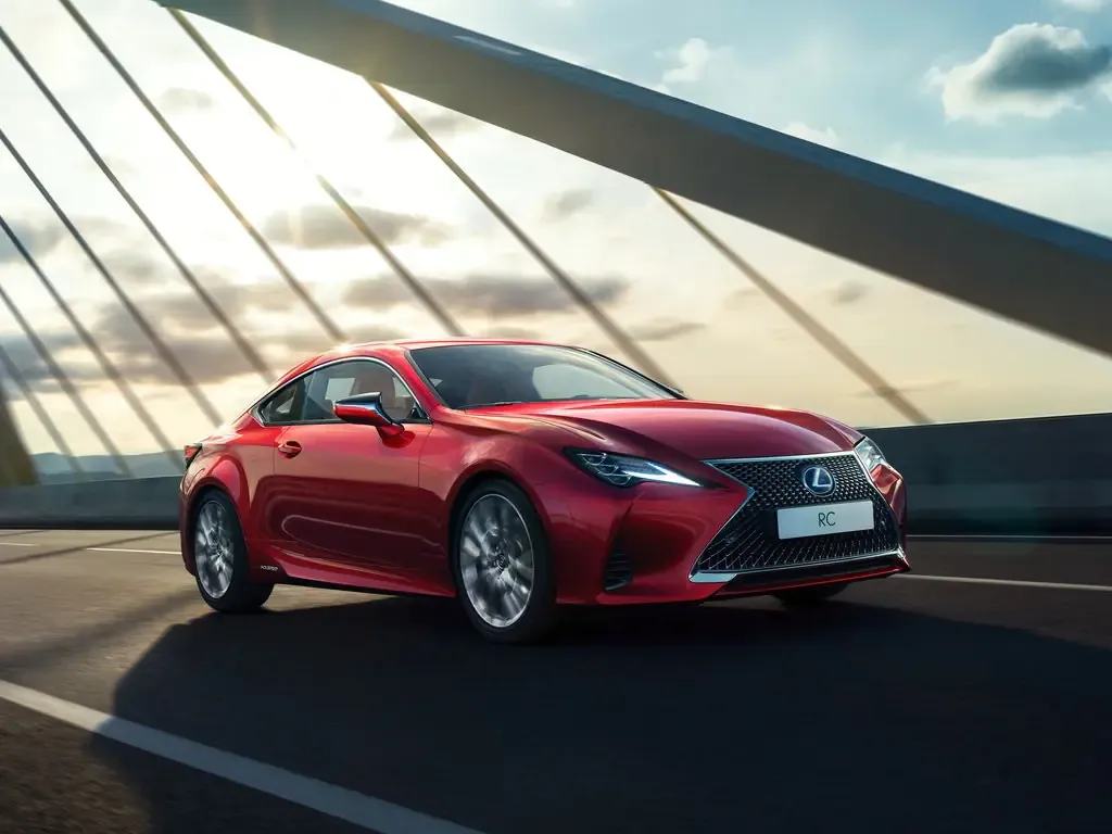 Lexus RC300 рестайлинг 2018, купе, 1 поколение (10.2018 - 01.2025)