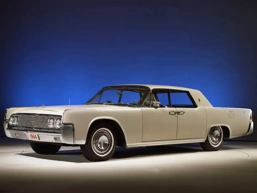 Lincoln Continental 2-й рестайлинг 1963, седан, 4 поколение (11.1963 - 10.1964)
