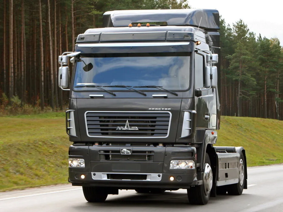 МАЗ 5440 рестайлинг 2010, седельный тягач, 1 поколение (02.2010 - н.в.)