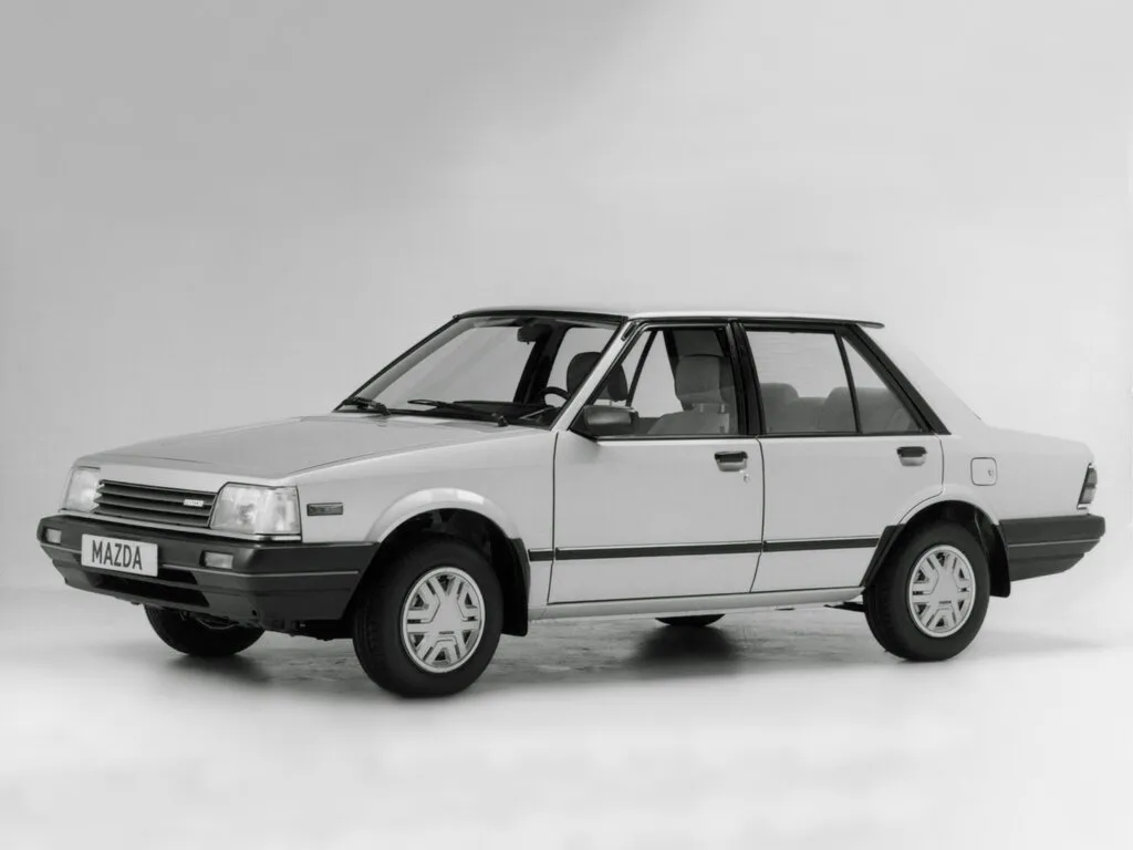 Mazda 323 рестайлинг 1983, седан, 2 поколение, BD (01.1983 - 06.1985)