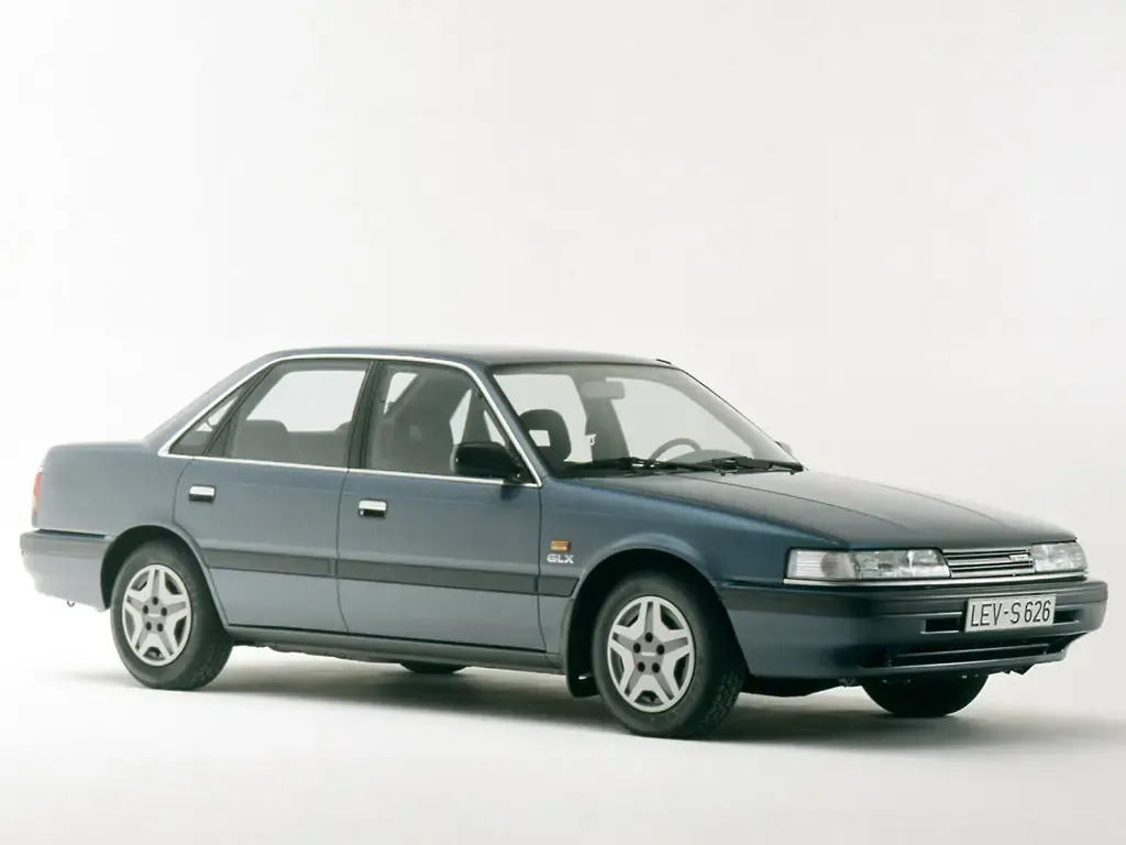 Mazda 626 1987, седан, 3 поколение, GD (05.1987 - 07.1991)