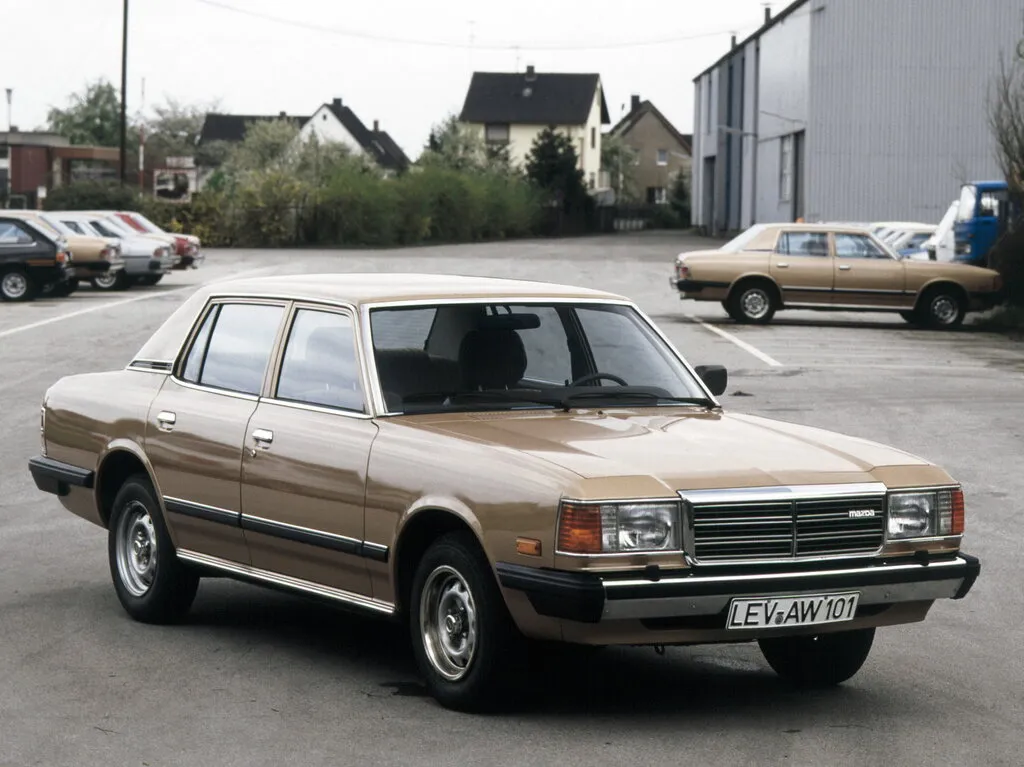 Mazda 929 рестайлинг 1980, седан, 2 поколение, LA4 (03.1980 - 09.1982)