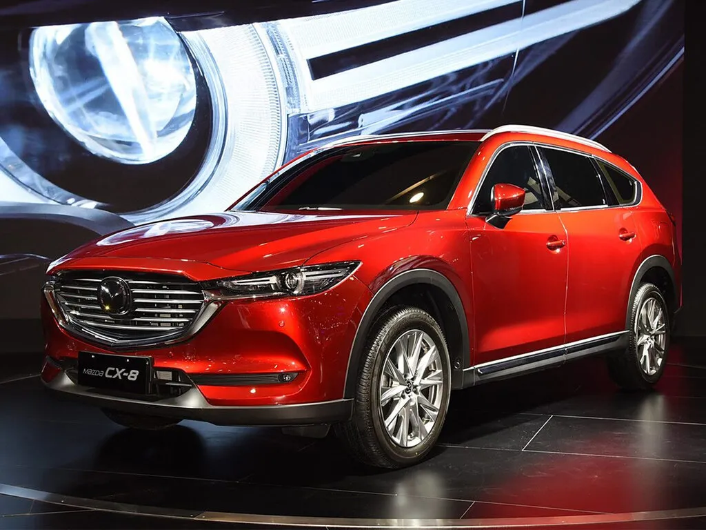 Mazda CX-8 2018, джип/suv 5 дв., 1 поколение (12.2018 - 06.2023)