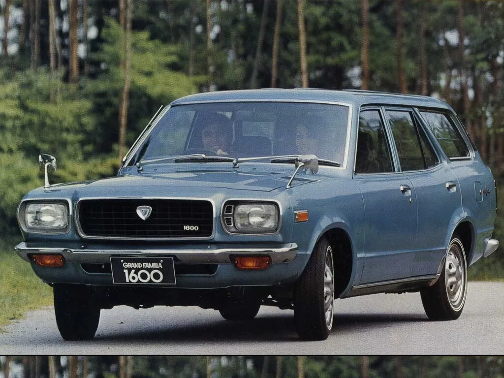 Mazda Grand Familia 1971, универсал, 1 поколение (09.1971 - 08.1975)