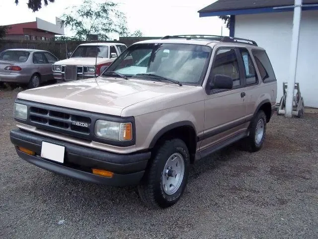 Mazda Navajo 1990, джип/suv 5 дв., 1 поколение (03.1990 - 09.1994)