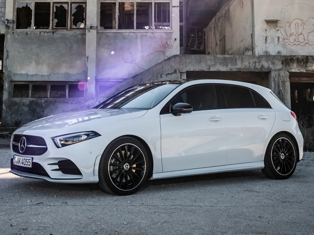 Mercedes-Benz A-Class 2018, хэтчбек 5 дв., 4 поколение, W177 (02.2018 - 09.2022)