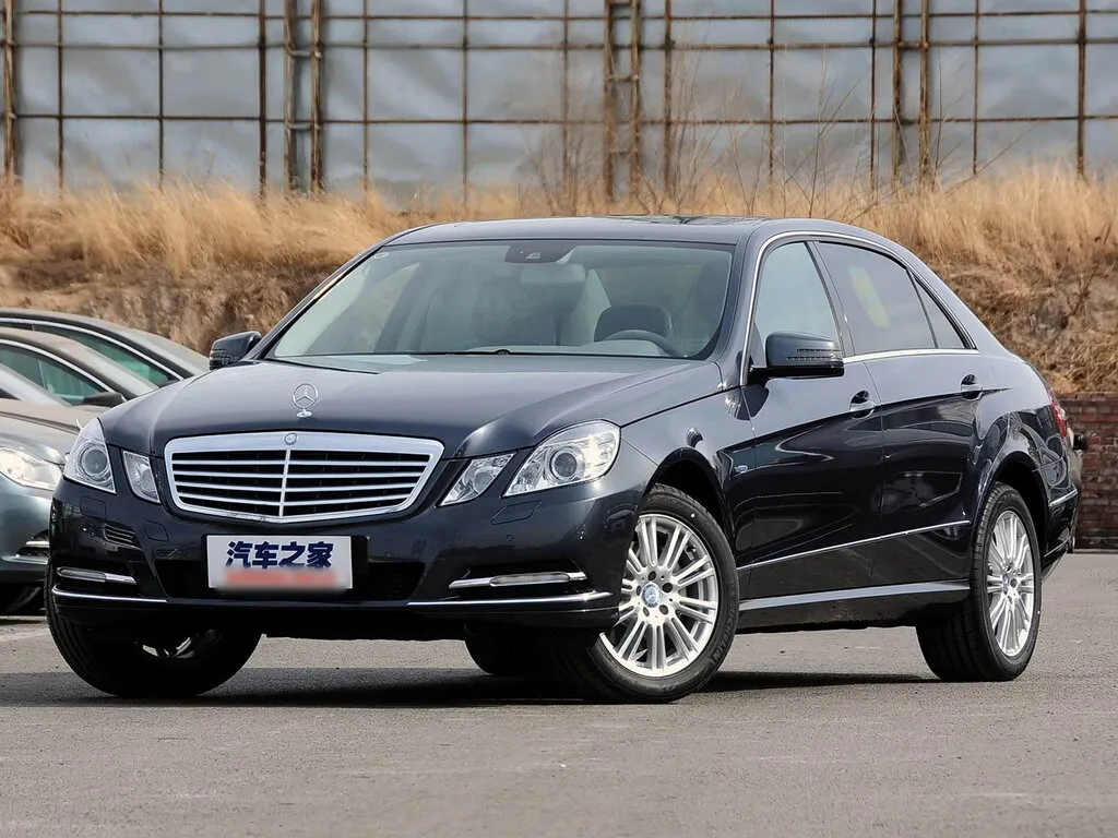 Mercedes-Benz E-Class 2009, седан, 4 поколение, V212 (01.2009 - 01.2014)