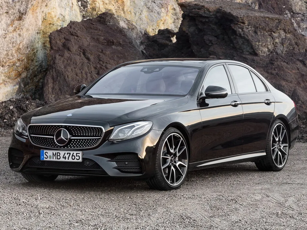 Mercedes-Benz E-Class 2016, седан, 5 поколение, W213 (01.2016 - 05.2020)