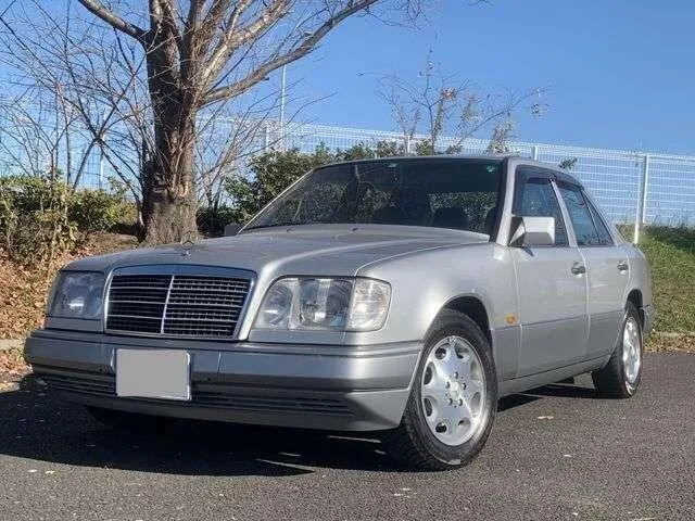 Mercedes-Benz E-Class рестайлинг 1993, седан, 1 поколение, W124 (09.1993 - 09.1995)