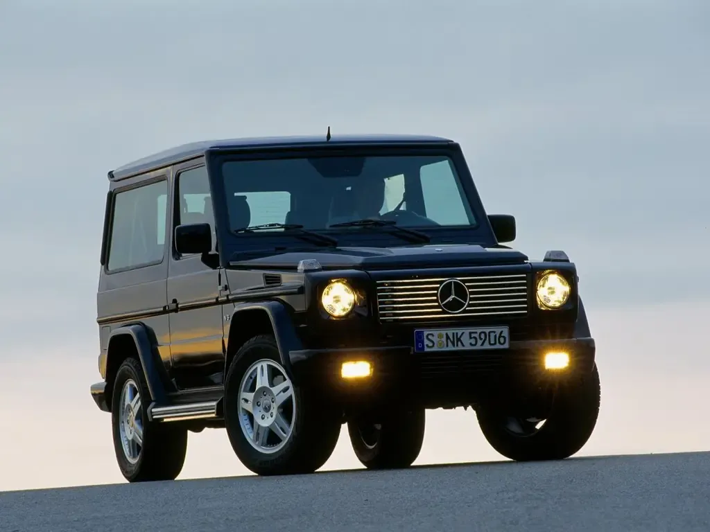 Mercedes-Benz G-Class 2-й рестайлинг 1998, джип/suv 3 дв., 2 поколение, W463 (06.1998 - 10.2001)