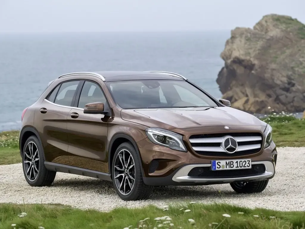 Mercedes-Benz GLA-Class 2013, джип/suv 5 дв., 1 поколение, X156 (12.2013 - 01.2017)