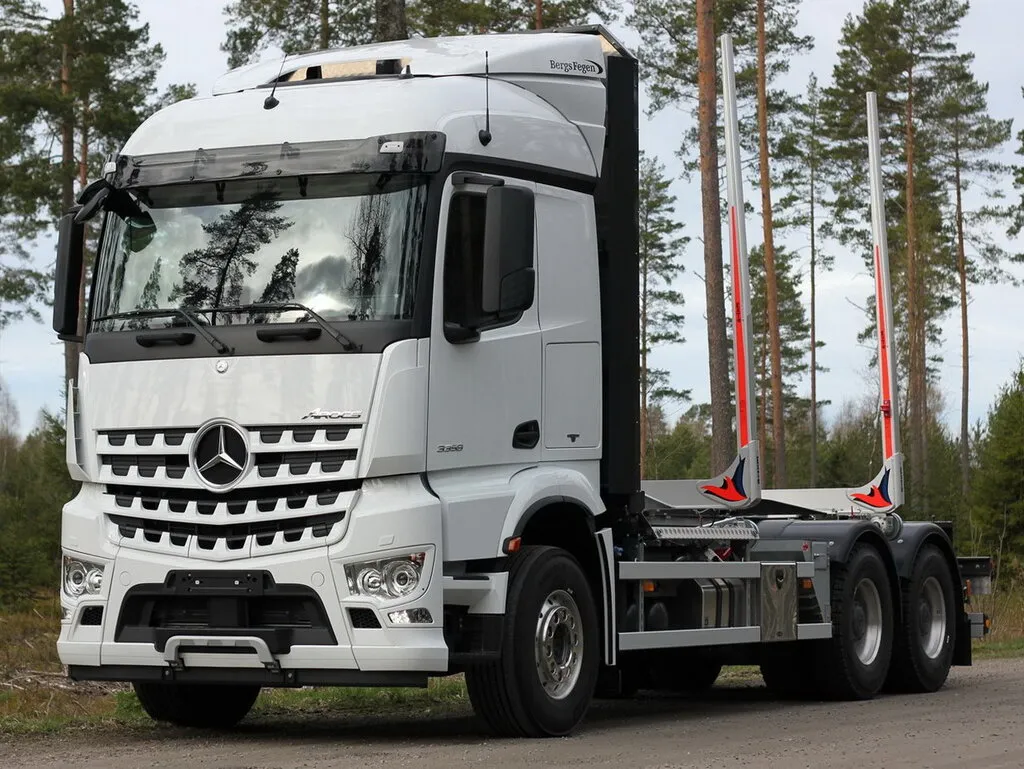 Mercedes-Benz Arocs 6x4 2013, шасси, 1 поколение (01.2013 - 03.2022)