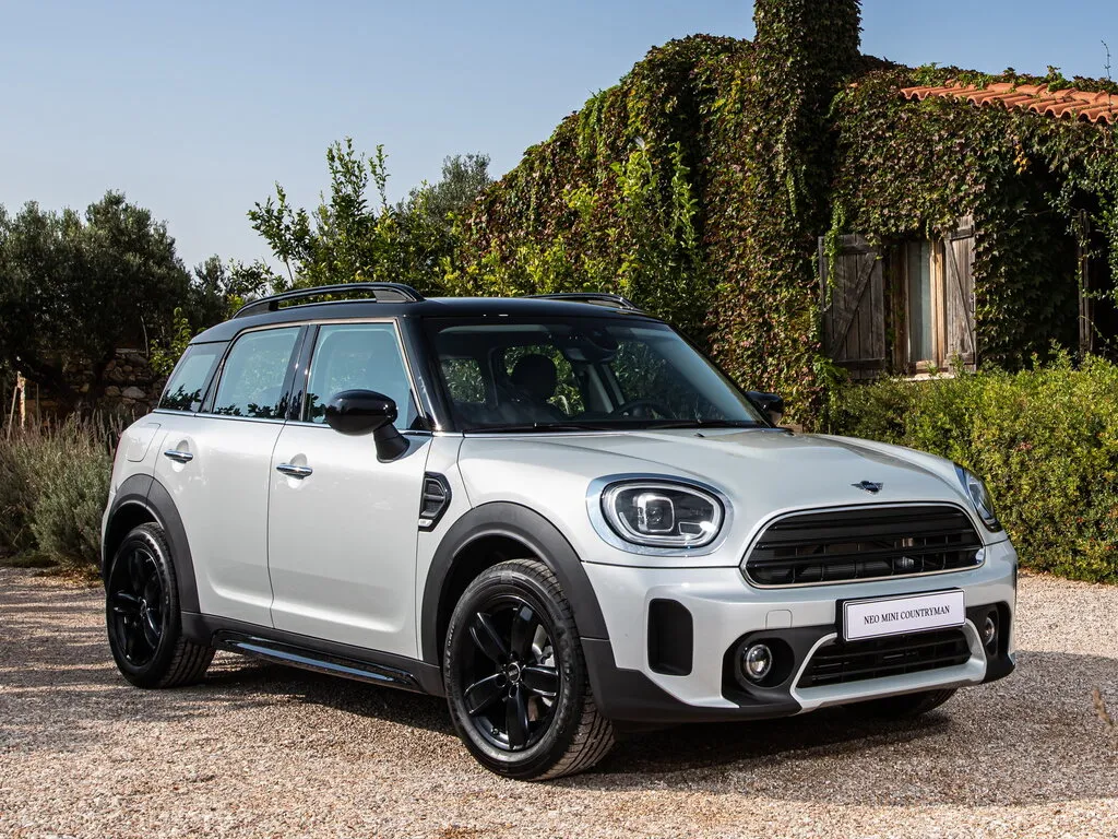 MINI Countryman рестайлинг 2020, хэтчбек 5 дв., 2 поколение, F60 (05.2020 - 10.2023)