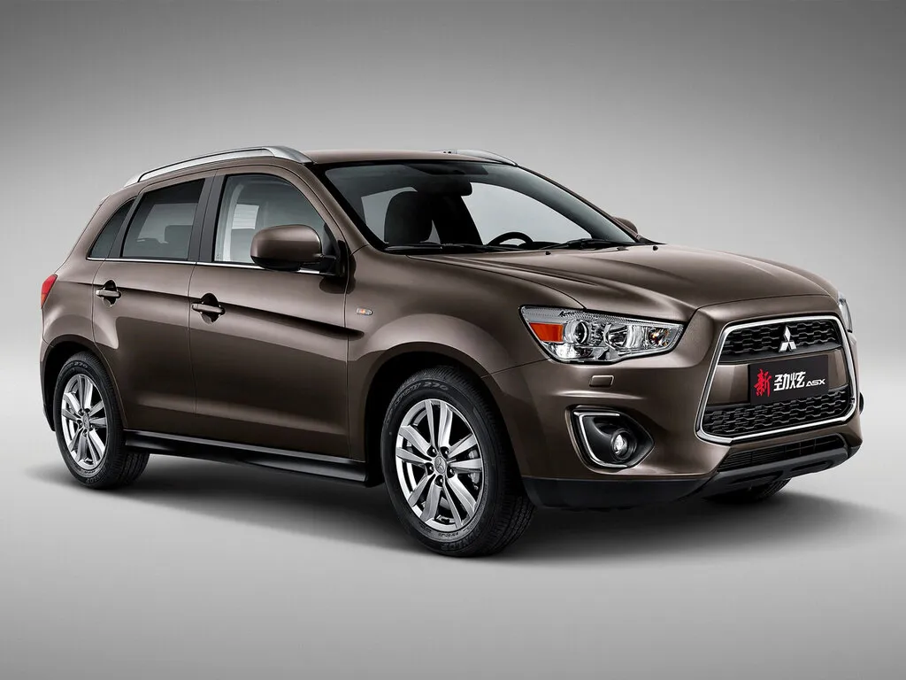 Mitsubishi ASX рестайлинг 2012, джип/suv 5 дв., 1 поколение (11.2012 - 03.2016)