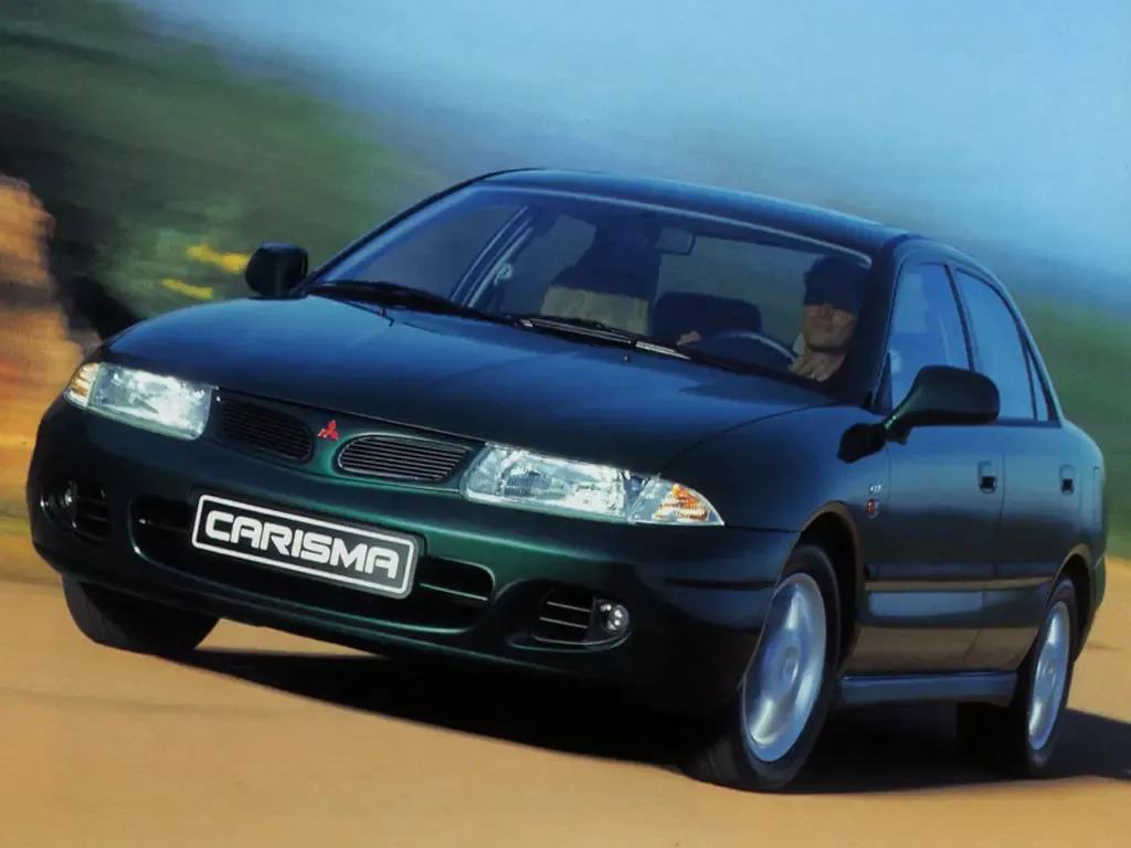 Mitsubishi Carisma 1995, седан, 1 поколение (10.1995 - 10.1999)