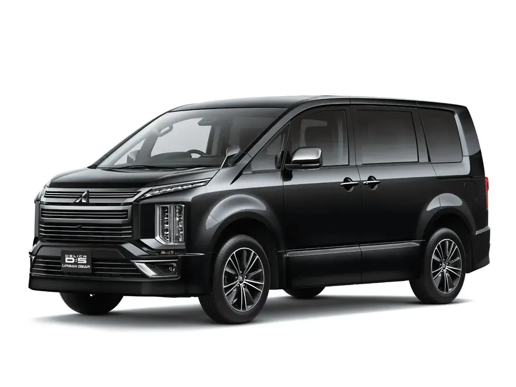 Mitsubishi Delica D:5 рестайлинг 2018, минивэн, 1 поколение (11.2018 - 12.2025)