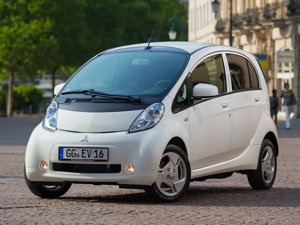 Mitsubishi i-MiEV 2010, хэтчбек 5 дв., 1 поколение (10.2010 - 06.2014)
