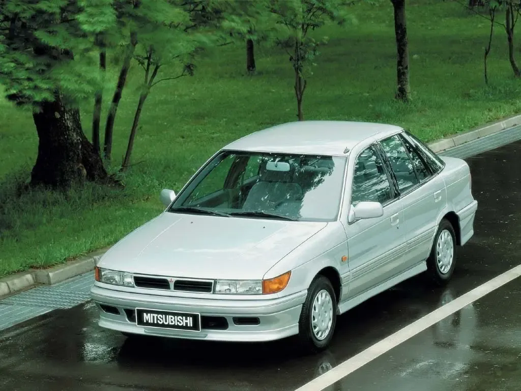 Mitsubishi Lancer 1988, лифтбек, 6 поколение, CA (06.1988 - 10.1991)