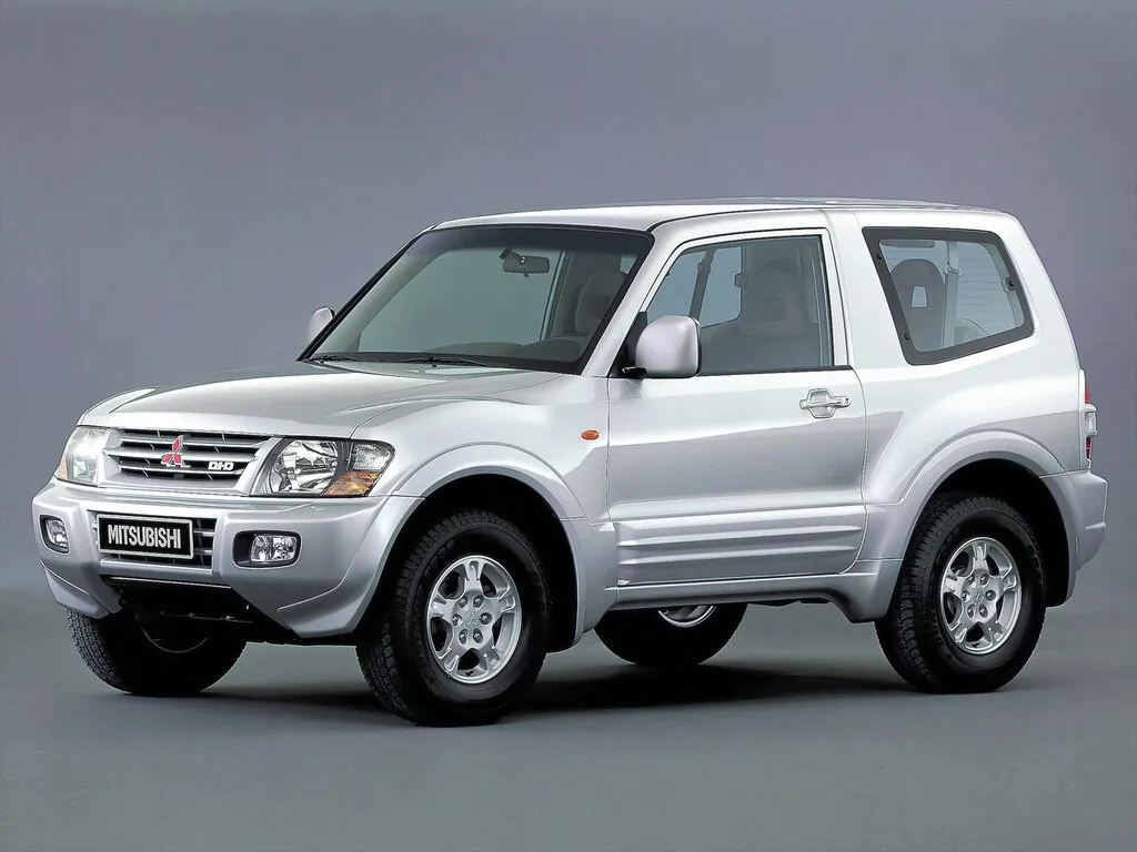 Mitsubishi Pajero 1999, джип/suv 3 дв., 3 поколение, V60 (05.1999 - 04.2003)
