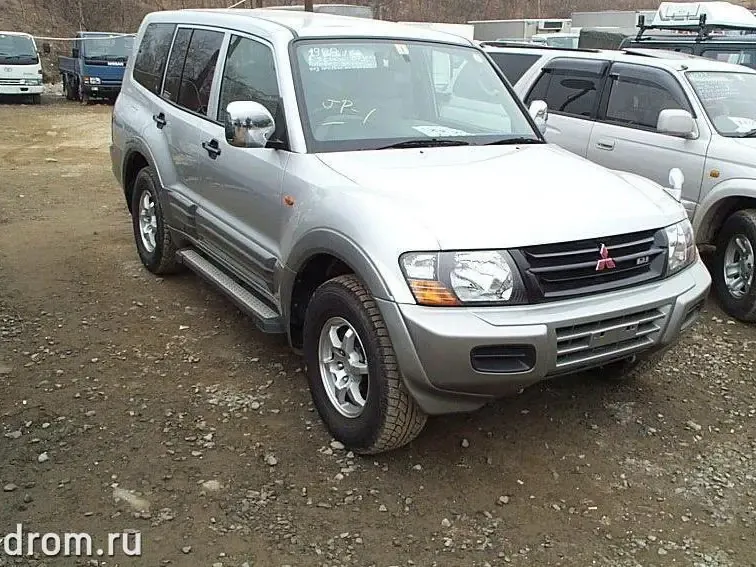 Mitsubishi Pajero 1999, джип/suv 5 дв., 3 поколение, V70 (09.1999 - 08.2002)