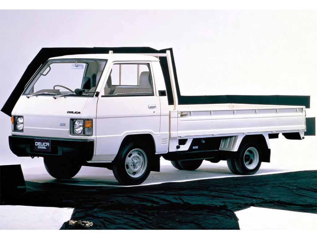 Mitsubishi Delica Van рестайлинг 1982, бортовой грузовик, 2 поколение (11.1982 - 04.1994)