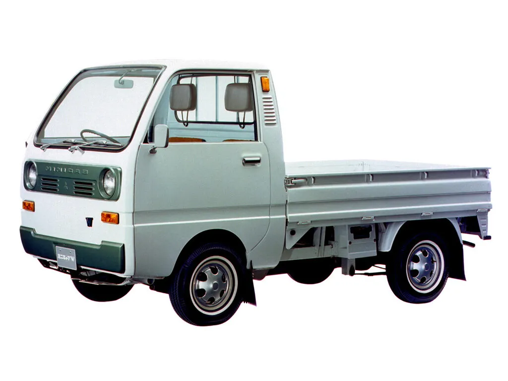 Mitsubishi Minicab рестайлинг 1972, бортовой грузовик, 2 поколение (09.1972 - 08.1973)