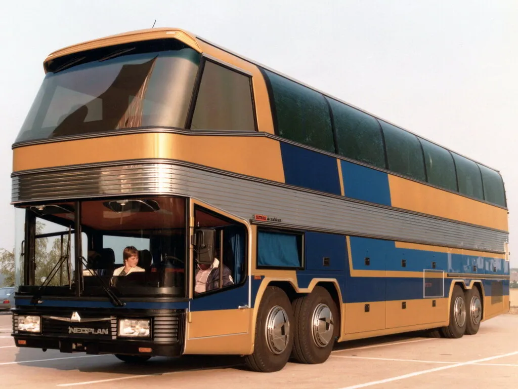 Neoplan Spaceliner 1979, автобус, 1 поколение (05.1979 - 06.1986)