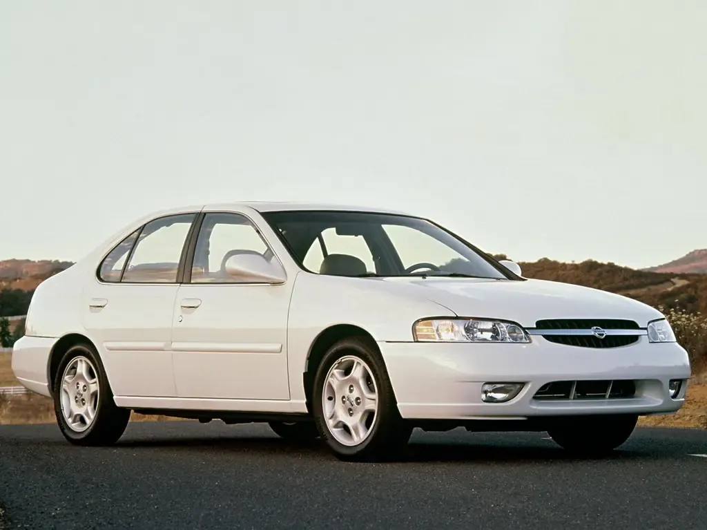 Nissan Altima рестайлинг 1999, седан, 2 поколение, L30 (02.1999 - 07.2001)