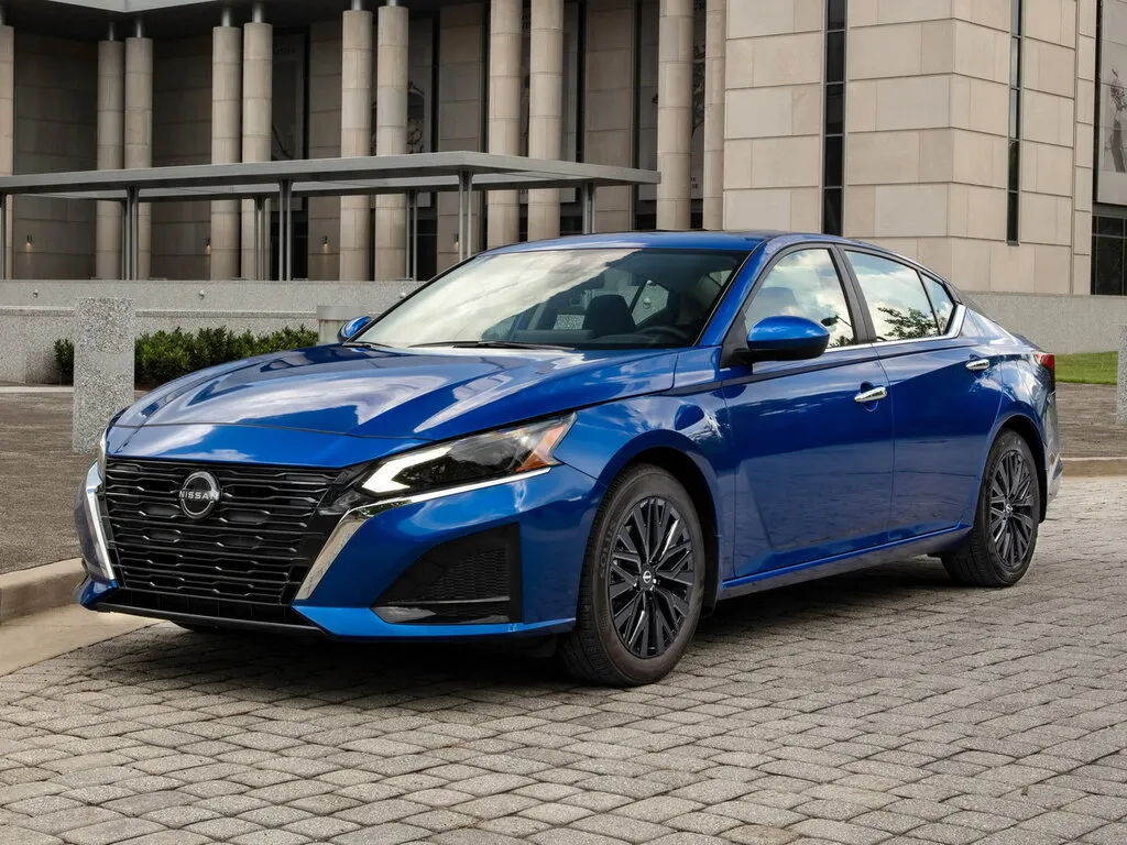 Nissan Altima рестайлинг 2022, седан, 6 поколение, L34 (06.2022 - н.в.)