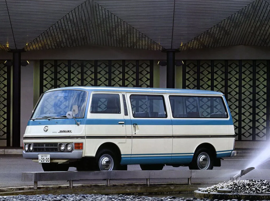 Nissan Homy 1976, минивэн, 2 поколение, E20 (01.1976 - 07.1980)