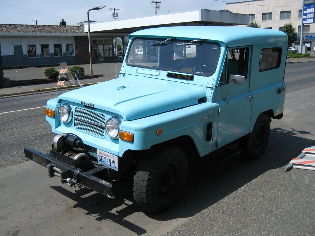 Nissan Patrol 1963, джип/suv 3 дв., 2 поколение, 60 (01.1963 - 01.1981)