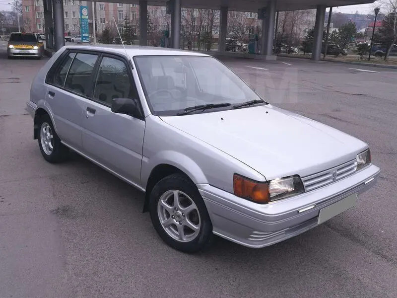 Nissan Pulsar 1986, хэтчбек 5 дв., 3 поколение, N13 (05.1986 - 03.1988)