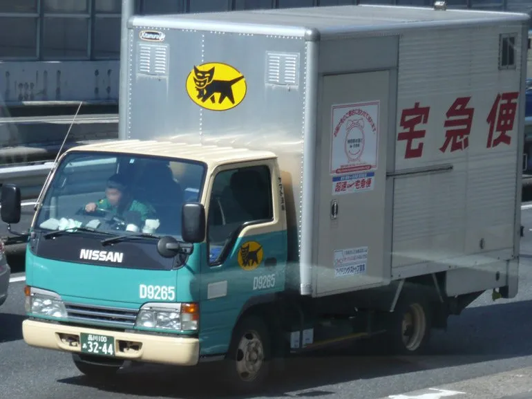 Nissan Atlas рестайлинг 1999, бортовой грузовик, 3 поколение, H42 (05.1999 - 05.2002)