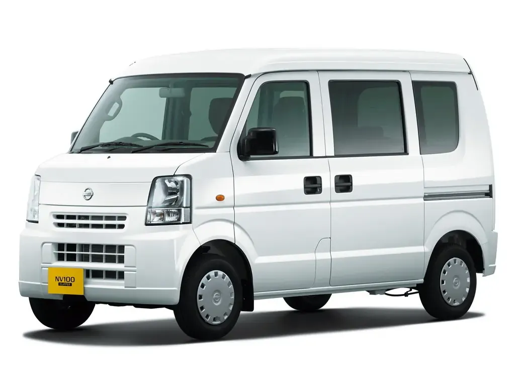 Nissan NV100 Clipper 2013, цельнометаллический фургон, 2 поколение, DR64 (12.2013 - 02.2015)