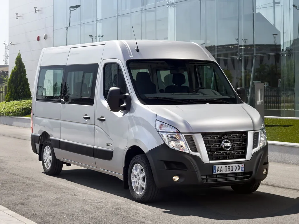 Nissan NV400 2010, автобус, 1 поколение (09.2010 - 12.2021)