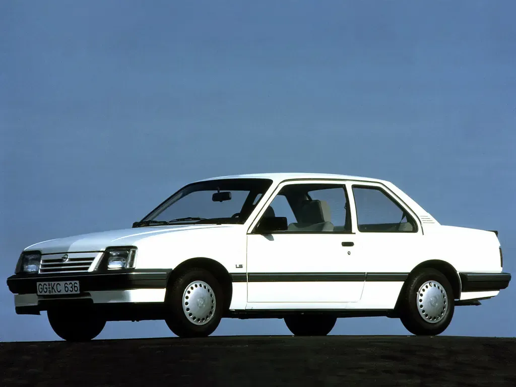 Opel Ascona 2-й рестайлинг 1986, купе, 3 поколение, C3 (08.1986 - 10.1988)