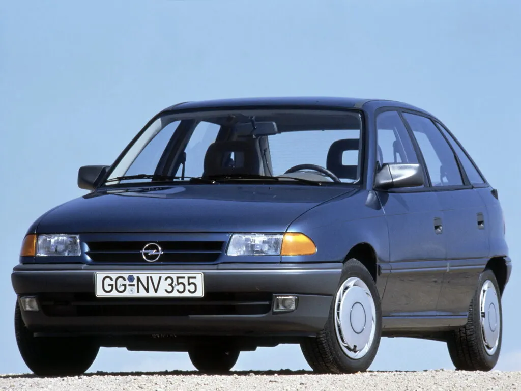 Opel Astra 1991, хэтчбек 5 дв., 1 поколение, F (08.1991 - 07.1994)