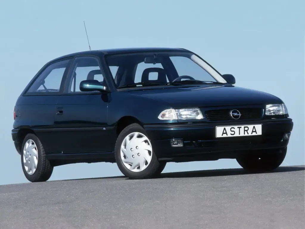 Opel Astra рестайлинг 1994, хэтчбек 3 дв., 1 поколение, F (08.1994 - 06.1998)