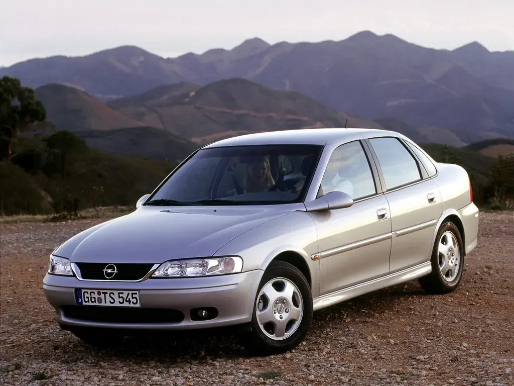 Opel Vectra рестайлинг 1999, седан, 2 поколение, B (01.1999 - 02.2002)