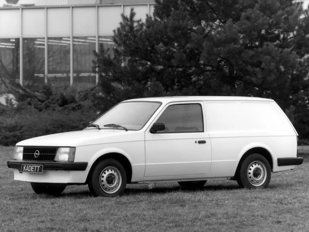 Opel Kadett 1983, цельнометаллический фургон, 5 поколение, D (09.1983 - 07.1984)