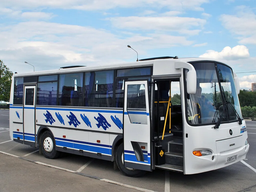 ПАЗ 4230 Аврора 2001, автобус, 1 поколение (01.2001 - 01.2007)