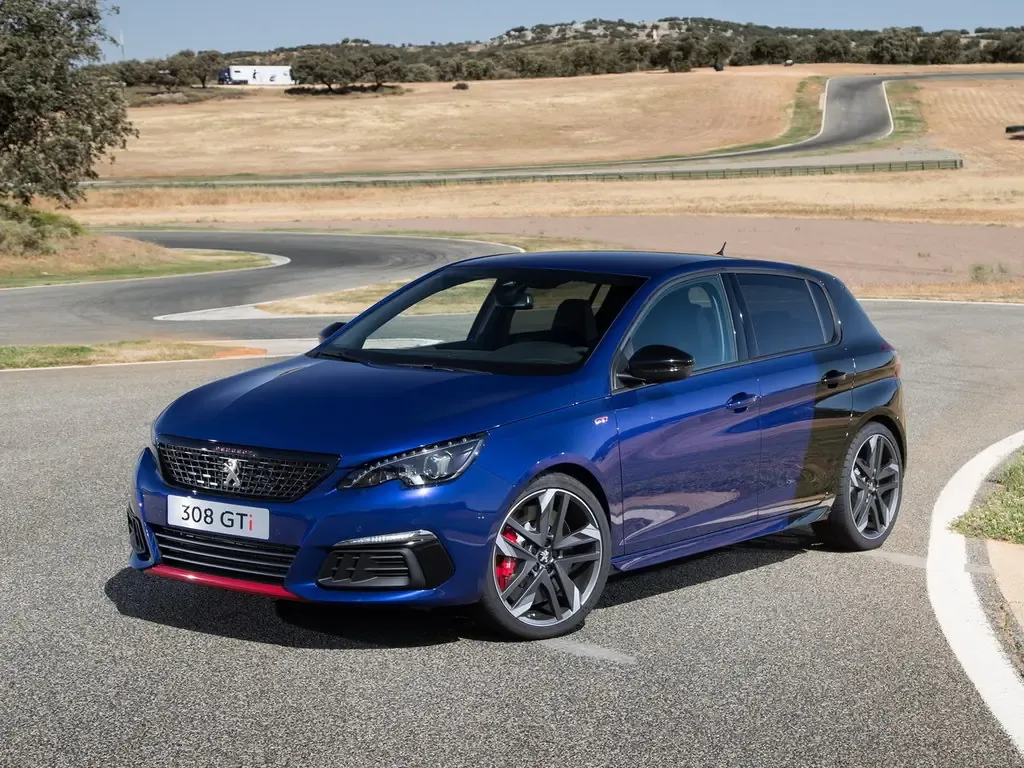 Peugeot 308 рестайлинг 2017, хэтчбек 5 дв., 2 поколение, T9 (12.2017 - 09.2021)