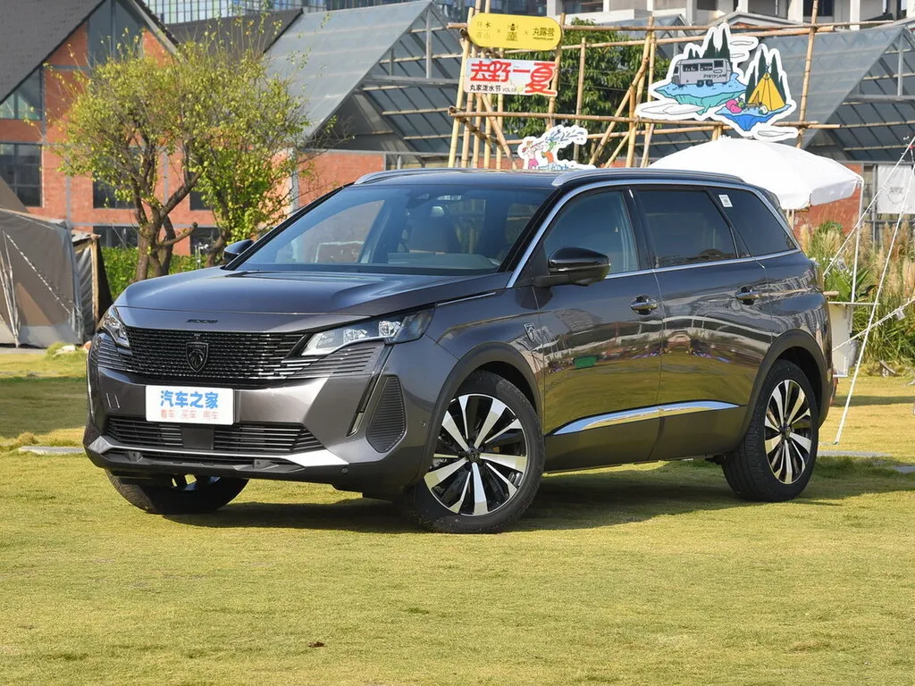 Peugeot 5008 2-й рестайлинг 2022, джип/suv 5 дв., 2 поколение (11.2022 - н.в.)