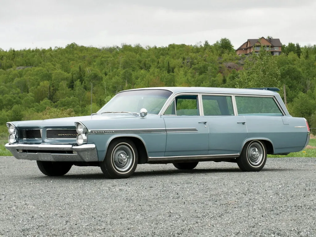Pontiac Bonneville 2-й рестайлинг 1962, универсал, 4 поколение (09.1962 - 09.1963)