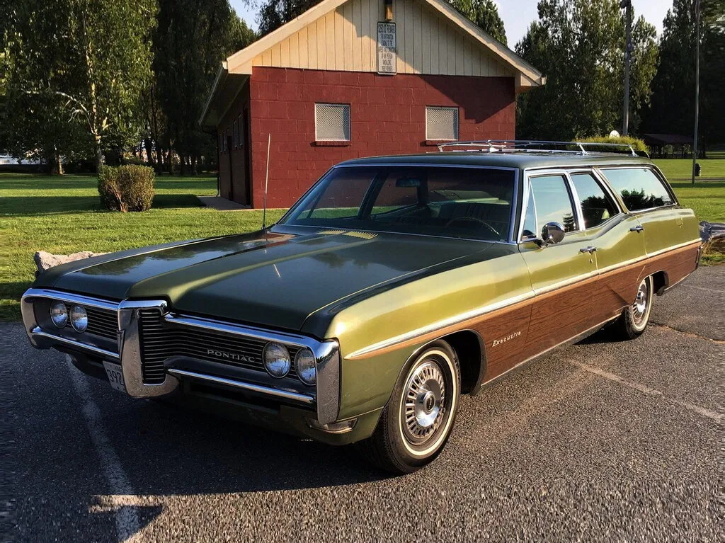 Pontiac Bonneville 3-й рестайлинг 1967, универсал, 5 поколение (09.1967 - 09.1969)