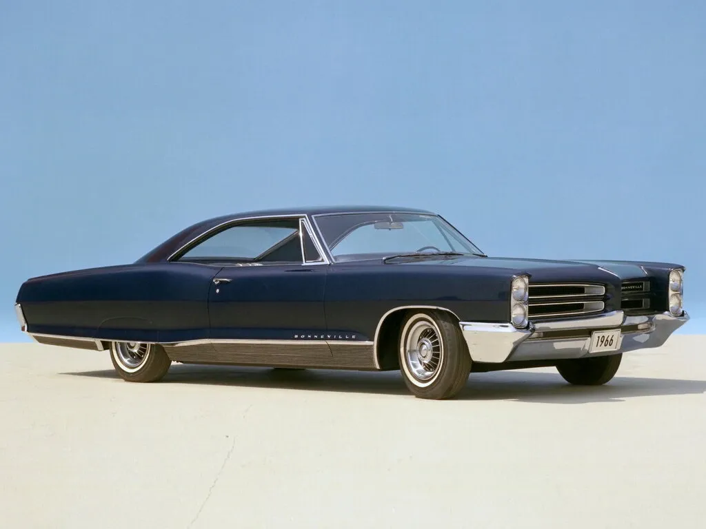 Pontiac Bonneville рестайлинг 1965, купе, 5 поколение (09.1965 - 09.1966)