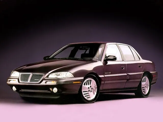 Pontiac Grand Am 1991, седан, 4 поколение (04.1991 - 05.1995)
