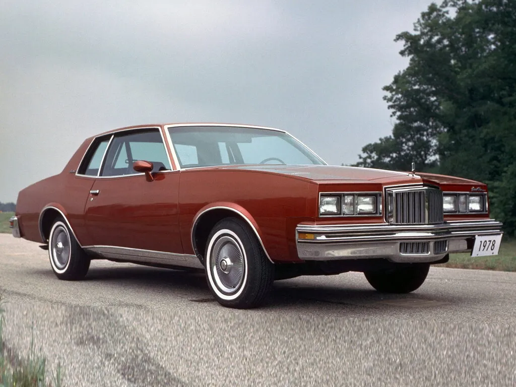 Pontiac Grand Prix 1977, купе, 5 поколение (10.1977 - 10.1980)